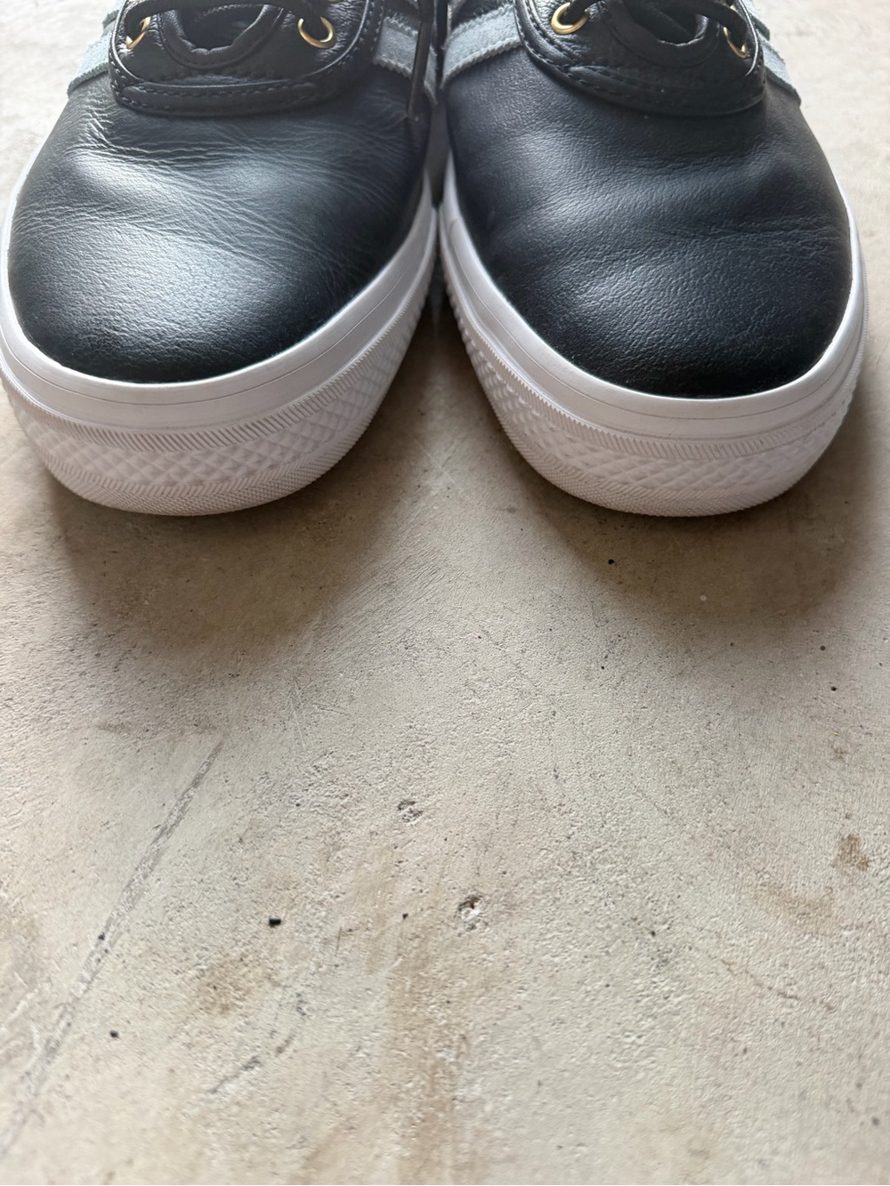 adidas snoop Black leather and Light Blue Low-Top Sneakers - Picture 5 of 10